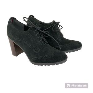 Black Suede Tommy Hilfiger “Naomi” Lace-Up Wing Tip Booties, Sz 9.5